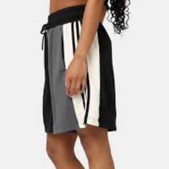 Brand New Adidas Originals 'summer rave' colourblock boyfriend shorts in black - Picture 12 of 16